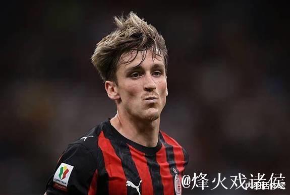 AC米兰官方:与比利时国脚萨勒马克尔斯续约到2031年 AC米兰官方:与比利时国脚萨勒马克尔斯续约到2031年